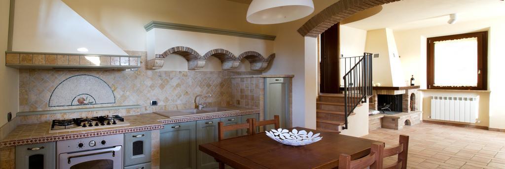 Villa Degli Ulivi Ασίζη Δωμάτιο φωτογραφία