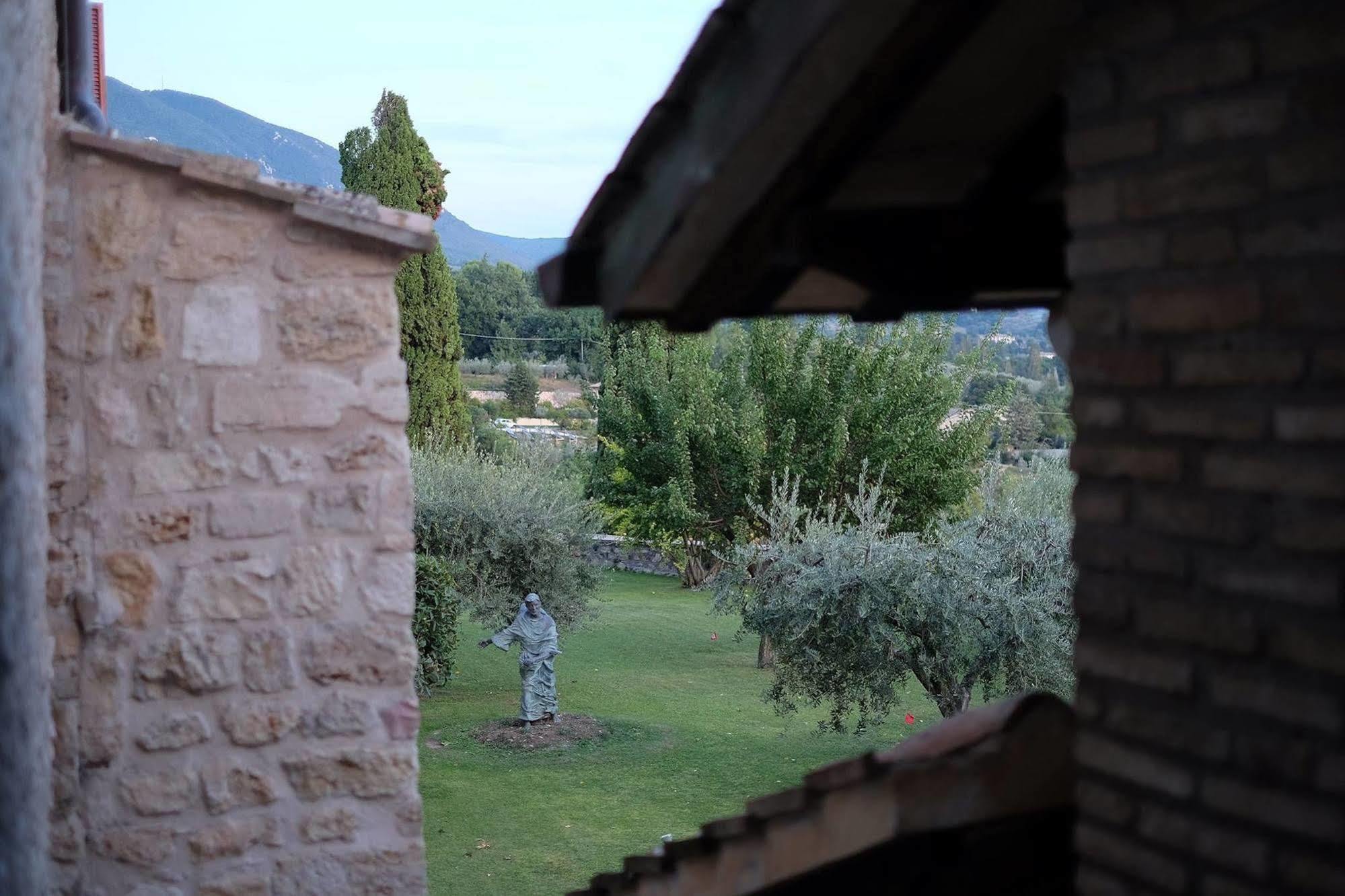 Villa Degli Ulivi Ασίζη Εξωτερικό φωτογραφία
